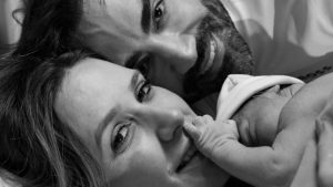Leia mais sobre o artigo Benuto e Gabriela Brigliador comemoram nascimento de primeiro filho